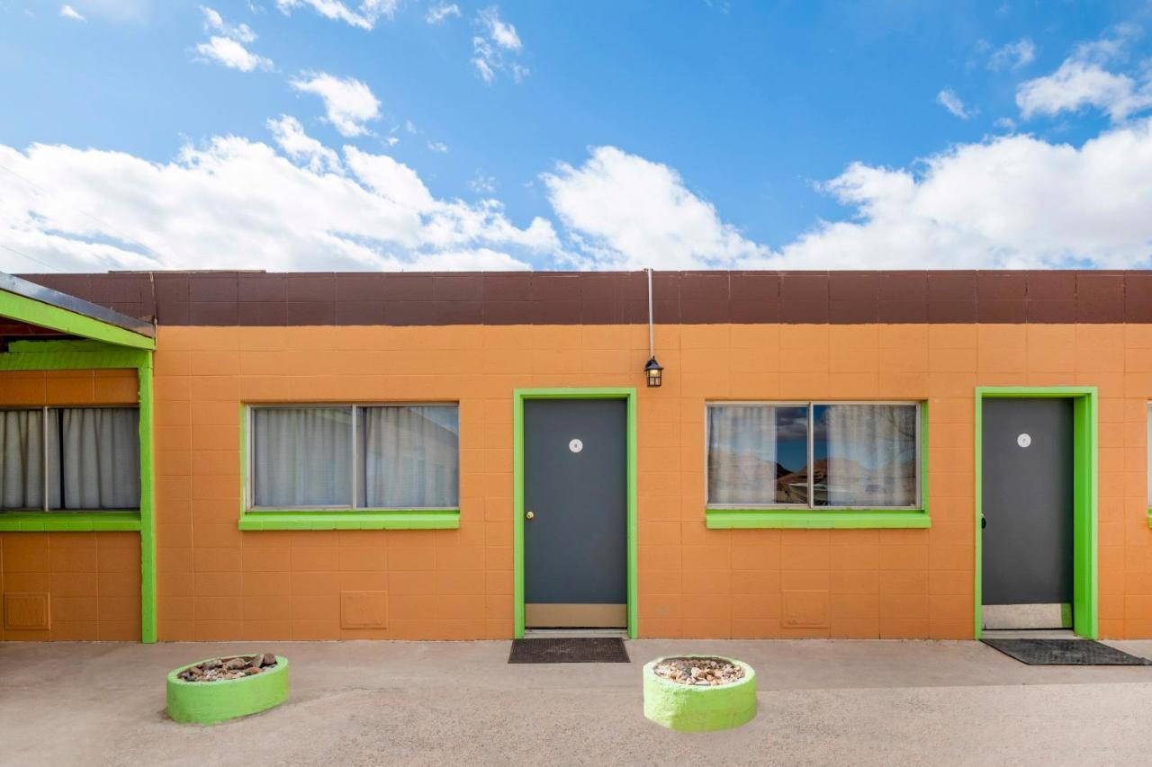 Oyo Hotel Hanksville, Ut Kültér fotó